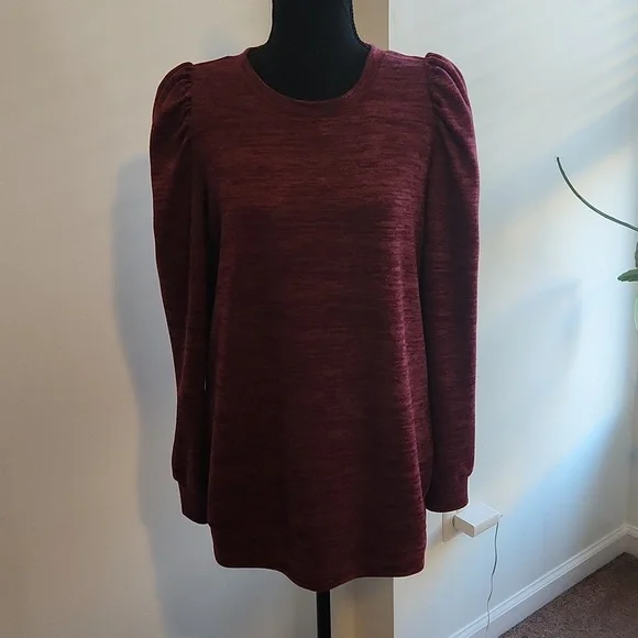 Maroon puffed sleeve top - Picture 4 of 8